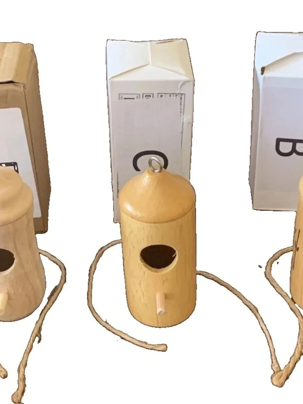 Natural Wooden Hanging Bird Nest Box - Light Tan